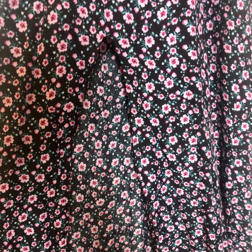 Floral Maxi Dress - Picture 5 of 7